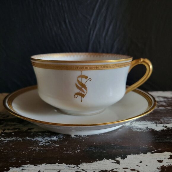 Antique Haviland Limoges France "S" Monogrammed White and Gold Cup and Saucer - Picture 2 of 8